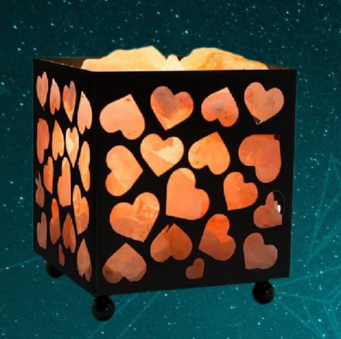 Square shape basket with chunks